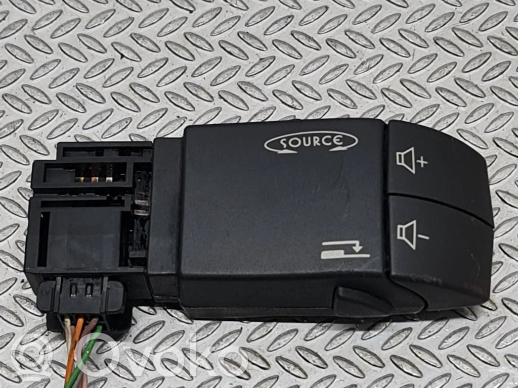 Renault Twingo II Multifunctional control switch/knob 