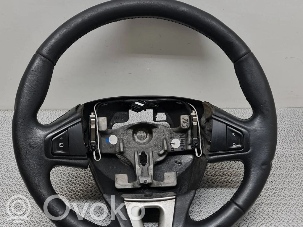 Renault Megane III Ohjauspyörä 