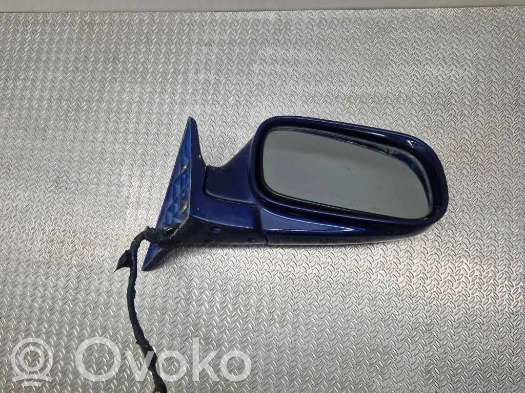 Subaru Legacy Elektryczne lusterko boczne drzwi przednich 