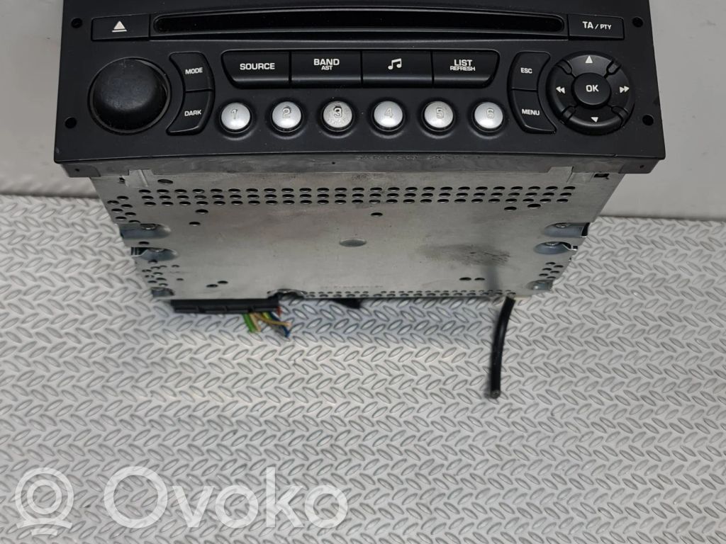 Peugeot 207 Panel / Radioodtwarzacz CD/DVD/GPS 