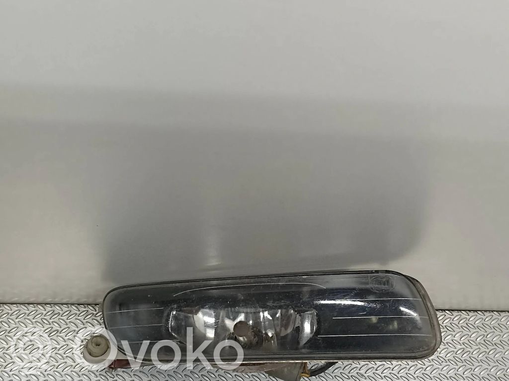 BMW 3 E46 Miglas lukturis priekšā 