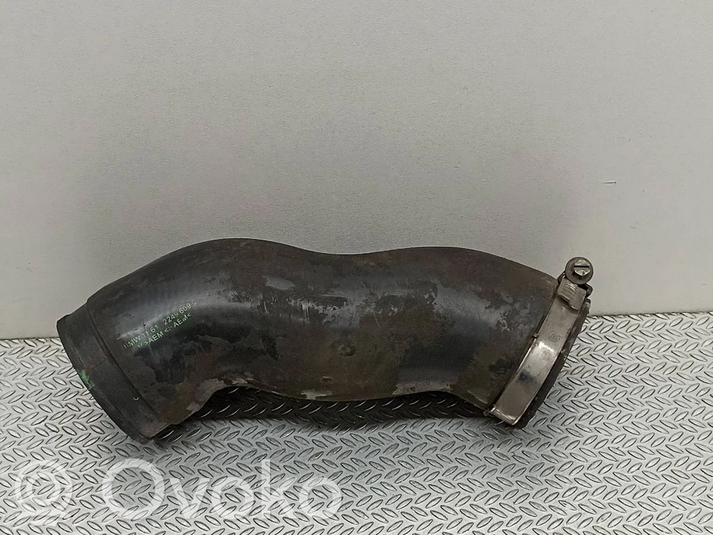 BMW 5 E39 Intercooler hose/pipe 