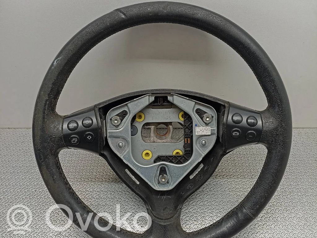 Mercedes-Benz A W169 Ohjauspyörä 