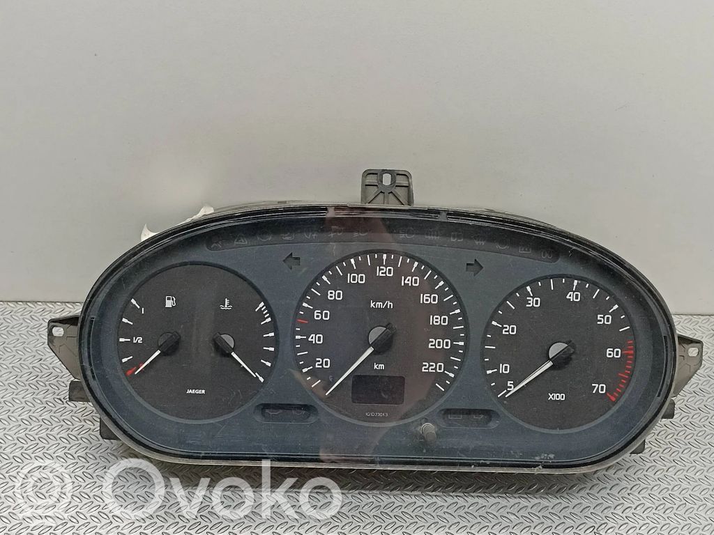 Renault Scenic I Nopeusmittari (mittaristo) 