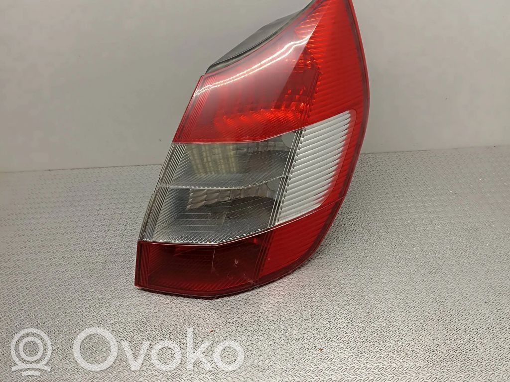 Renault Scenic II -  Grand scenic II Galinis žibintas kėbule 