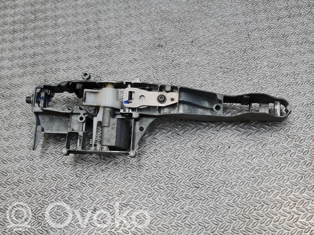 Peugeot 308 Takaoven ulkokahvan kehys 
