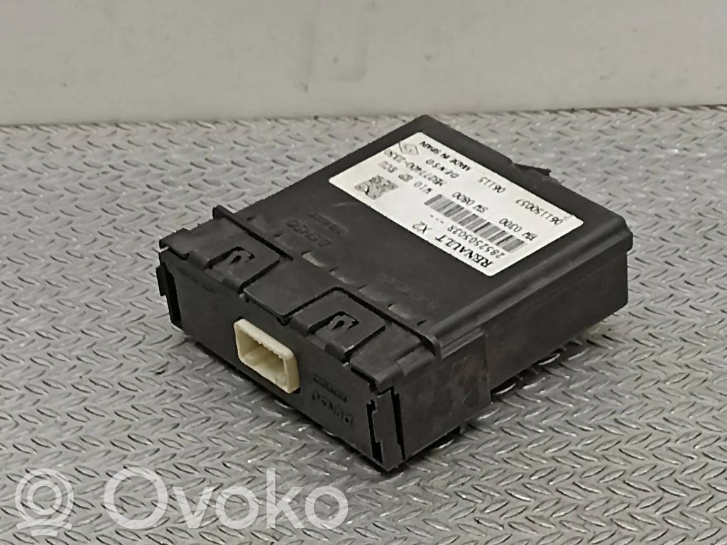 Inne komputery / moduły / sterowniki   285250503R,MB2774002350,061150057