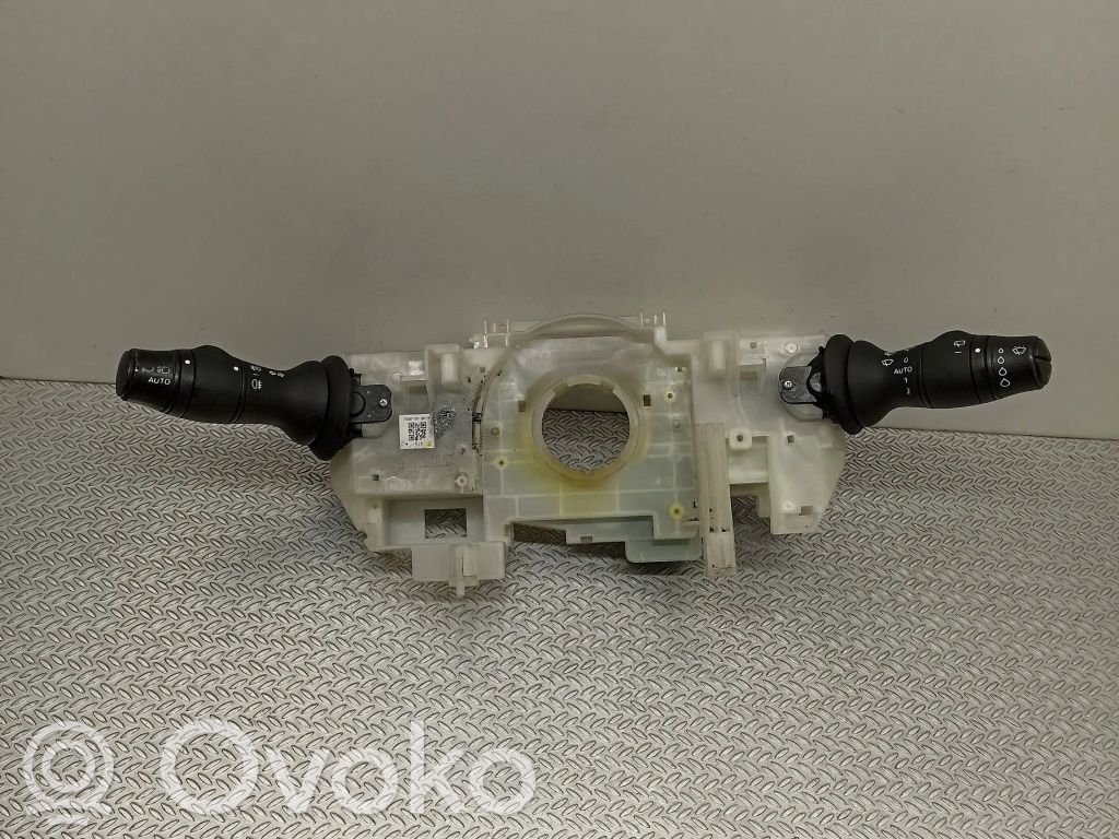 Renault Laguna III Manetka / Przełącznik kierunkowskazów wycieraczek 