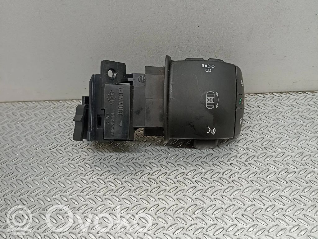 Renault Laguna III Interruptor de control multifunción 
