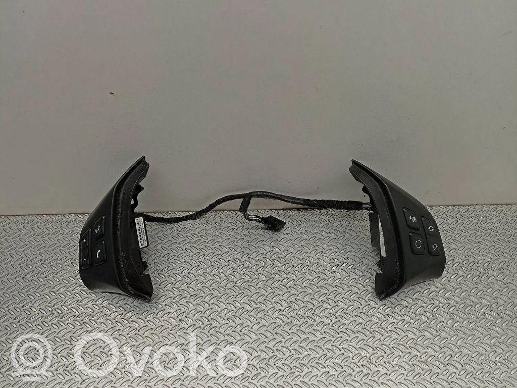 BMW 3 E90 E91 Кнопки рулевого колеса 