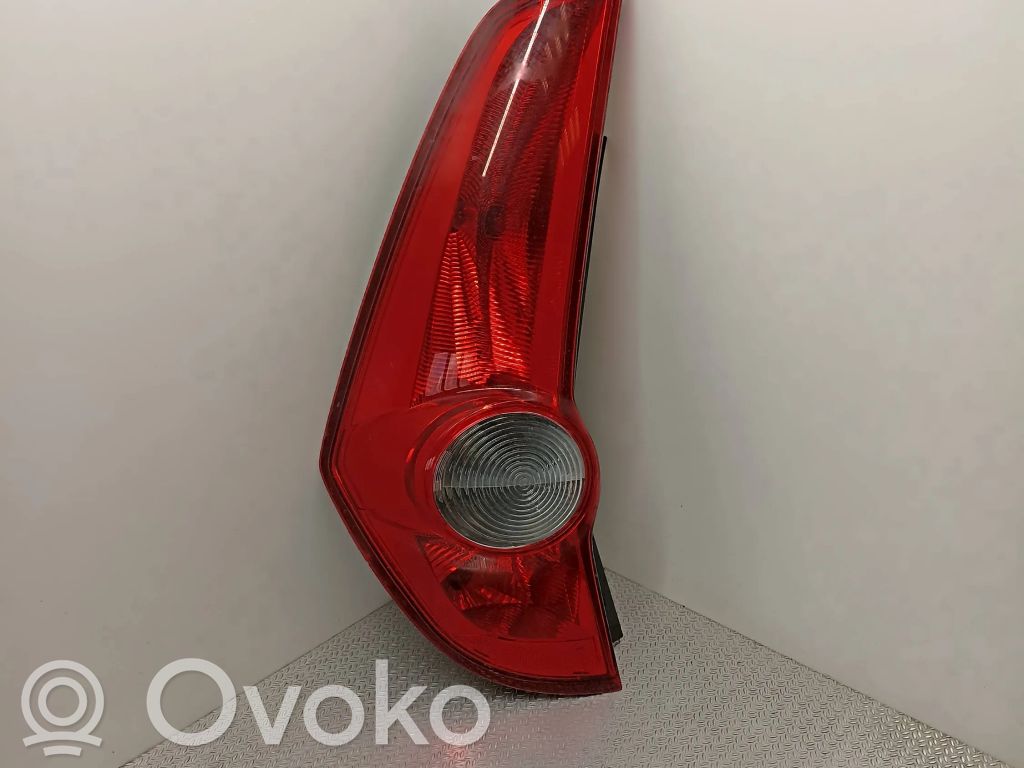Opel Agila B Rear/tail lights 