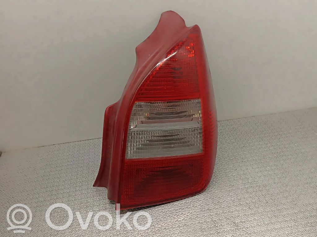 Citroen C2 Galinis žibintas kėbule 