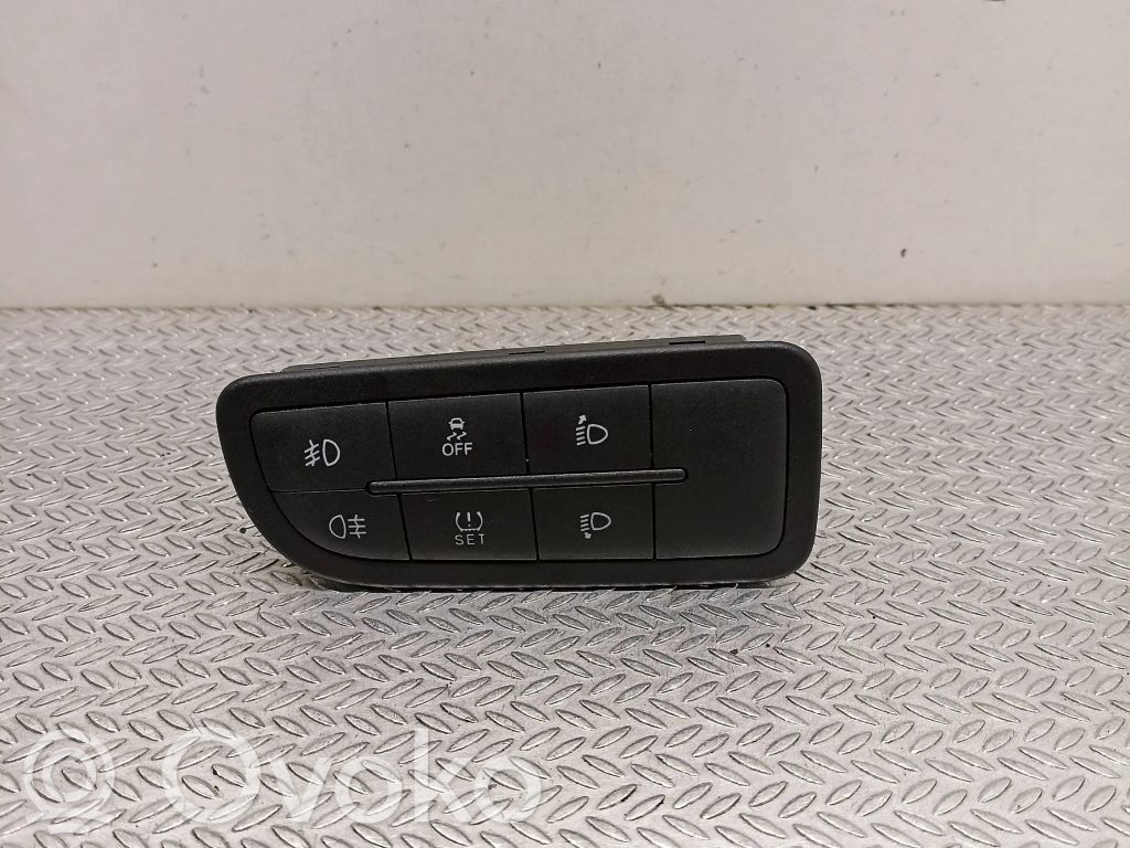 Fiat Tipo Fog light switch 