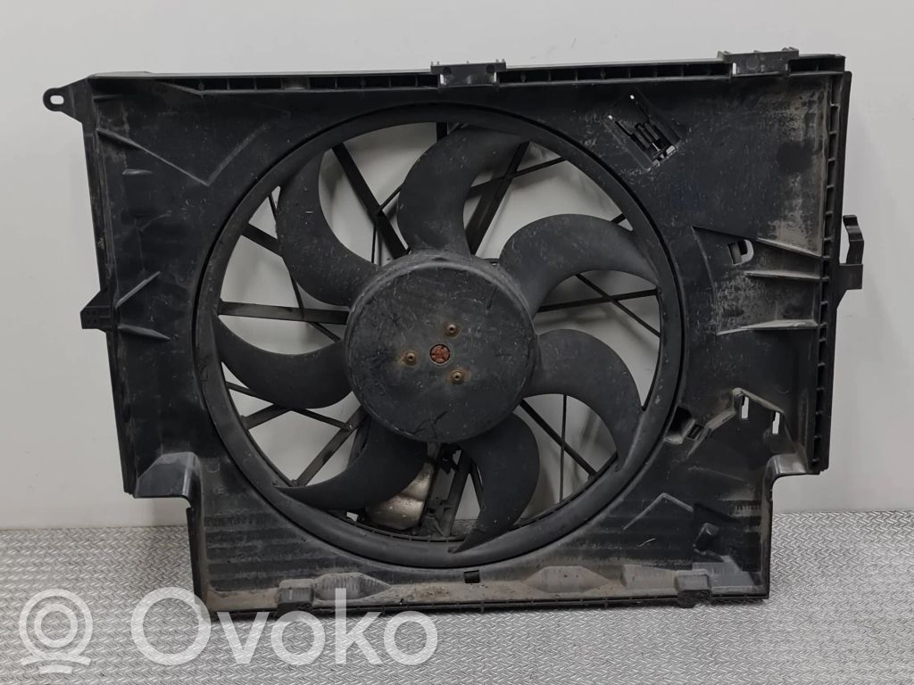 BMW 3 E90 E91 Elektrisks radiatoru ventilators 
