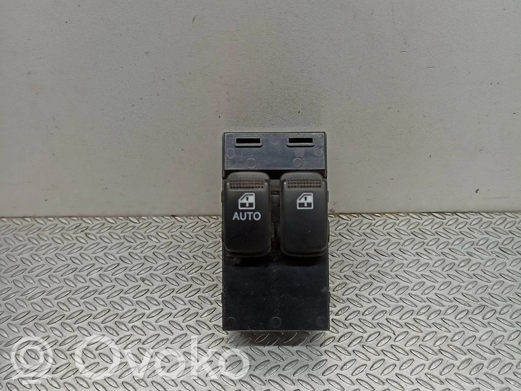 Hyundai Getz Electric window control switch 