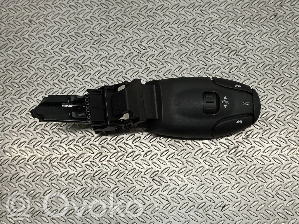 Citroen Xsara Picasso Multifunctional control switch/knob 