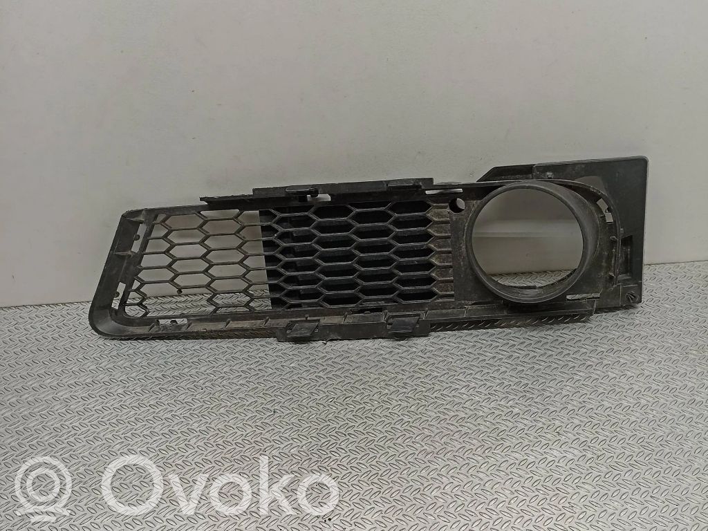 Etusumuvalon ritilä   51117906497