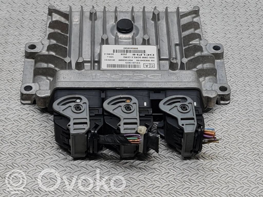 Peugeot 308 Engine control unit/module 