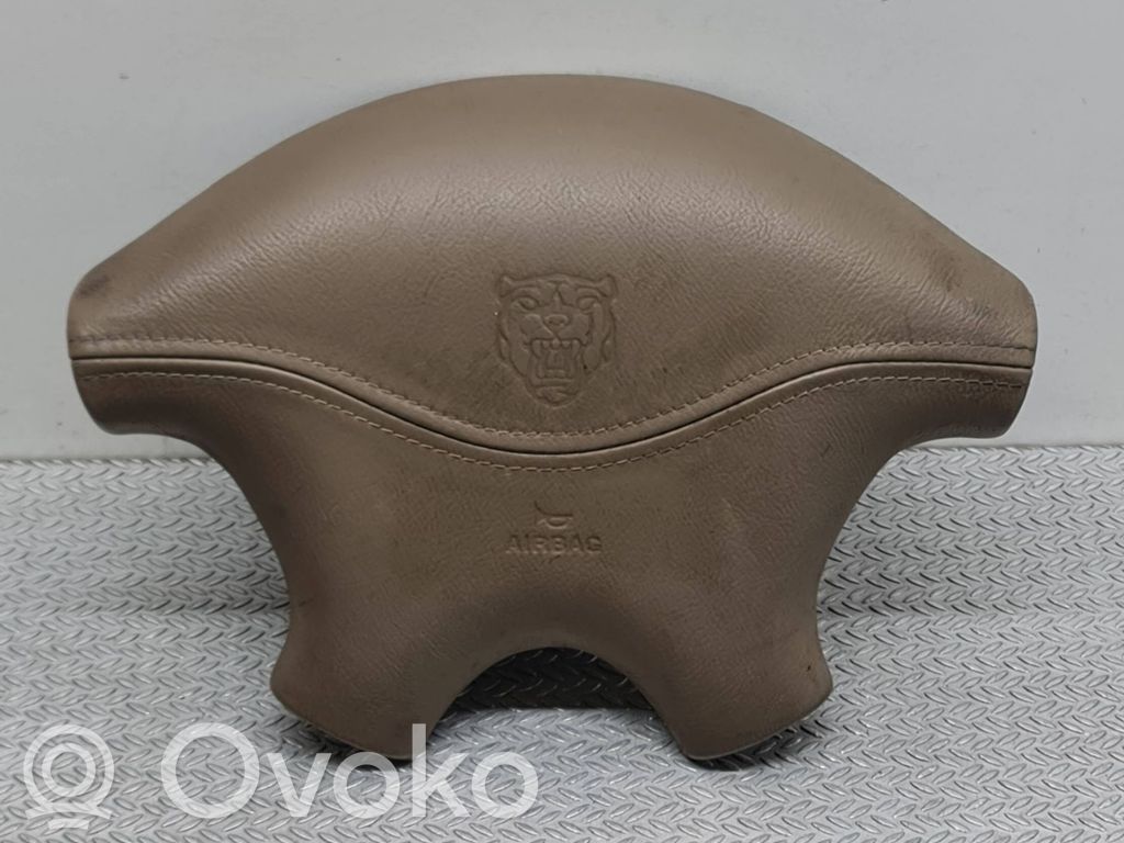 Jaguar S-Type Vairo oro pagalvė 