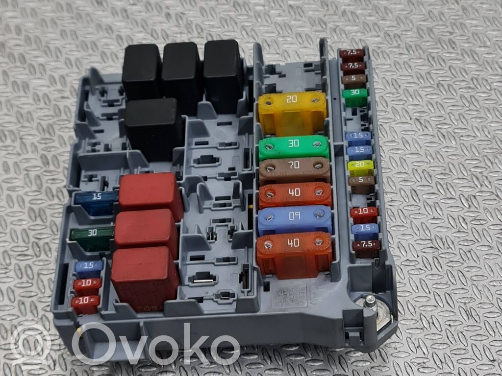 Fiat 500 Fuse module 