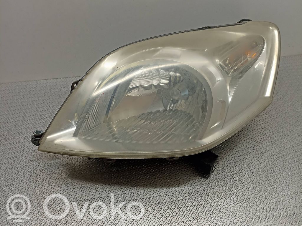 Peugeot Bipper Headlight/headlamp 