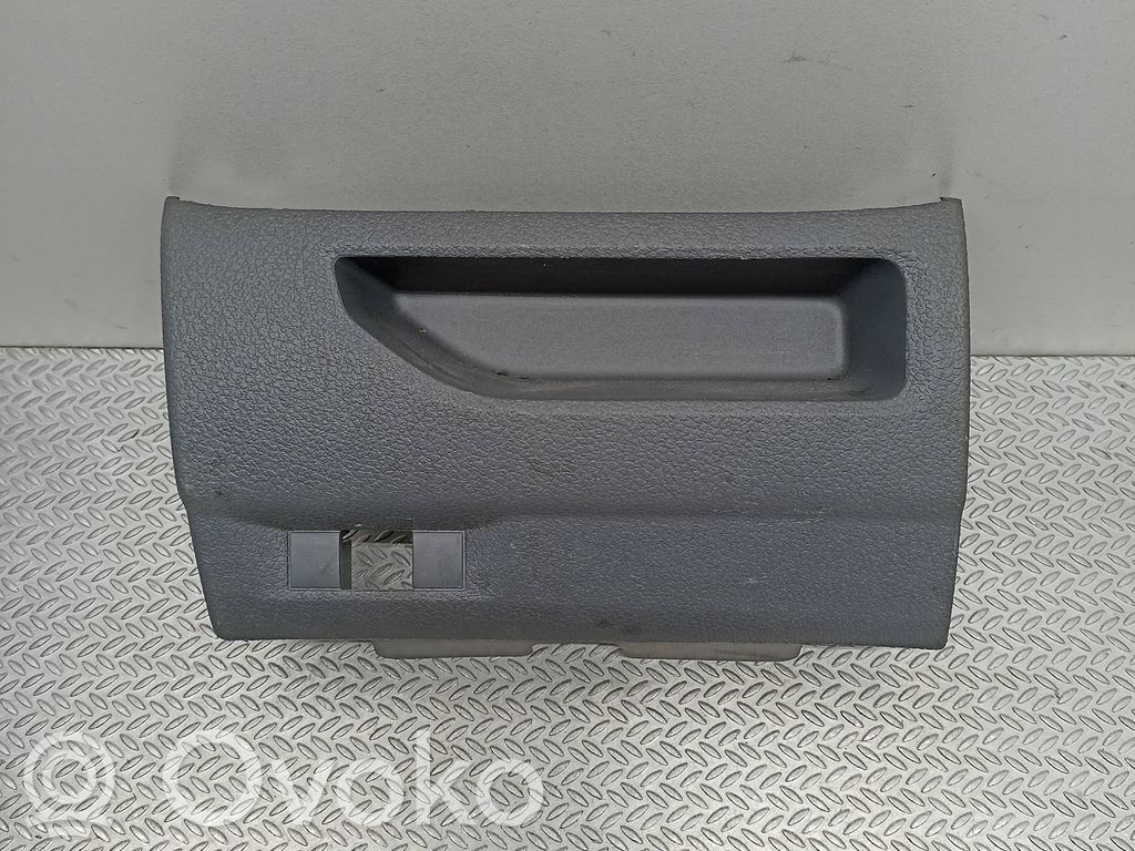 Peugeot Expert Stalčiukas 