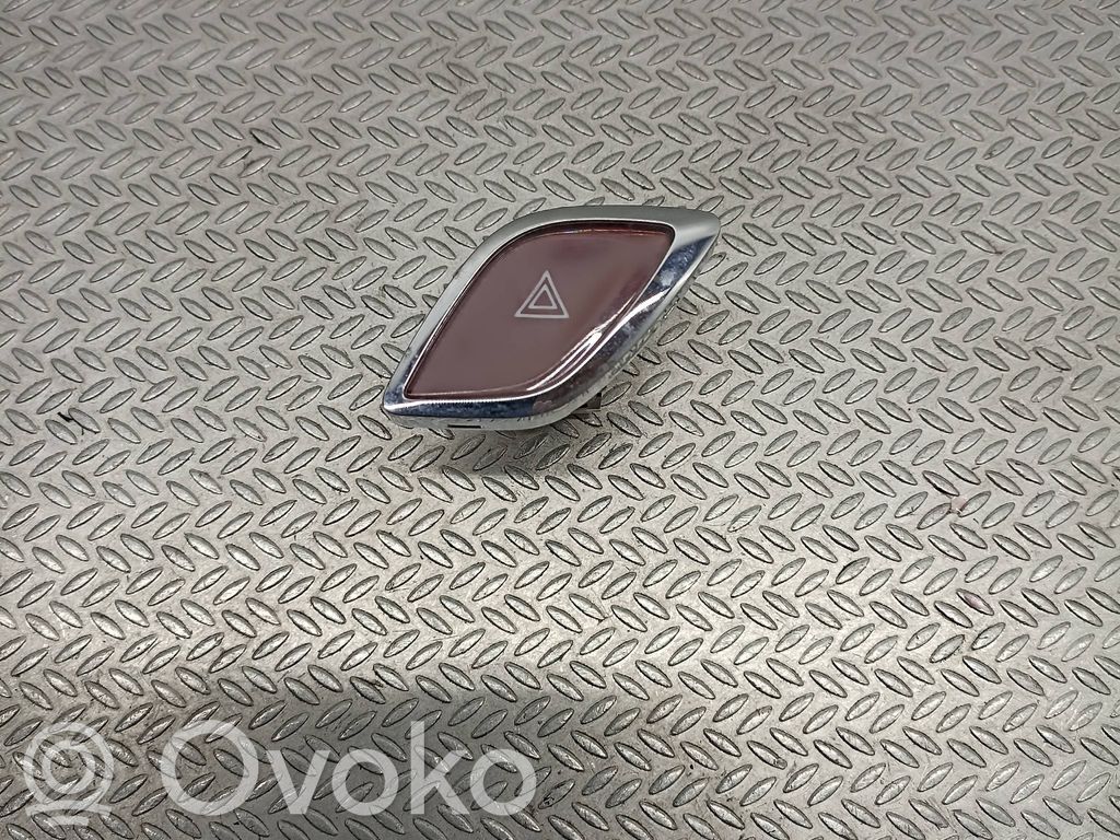 Hazard light switch   96669616,3385210102,20151209