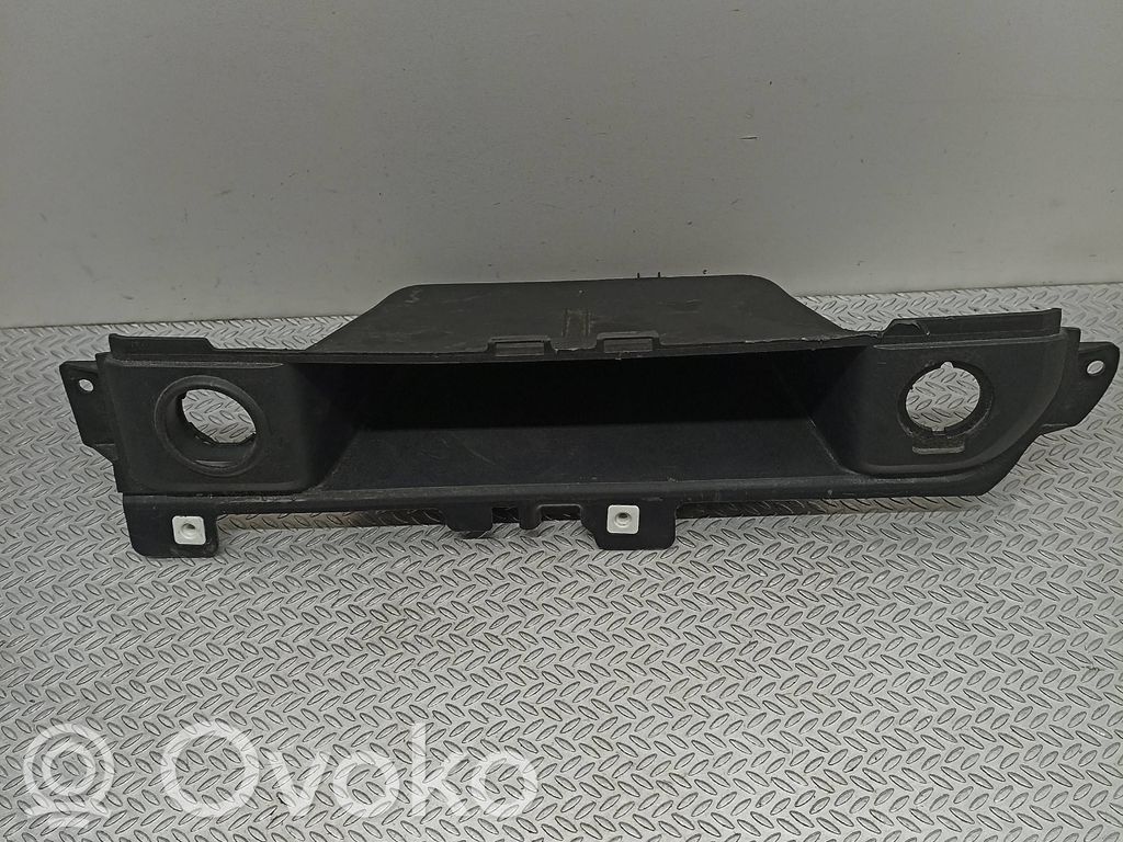 Toyota Proace plaukts 
