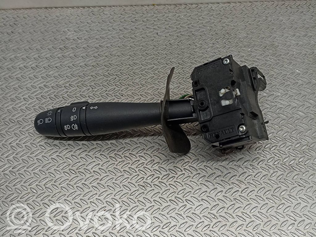 Renault Clio II Indicator stalk 