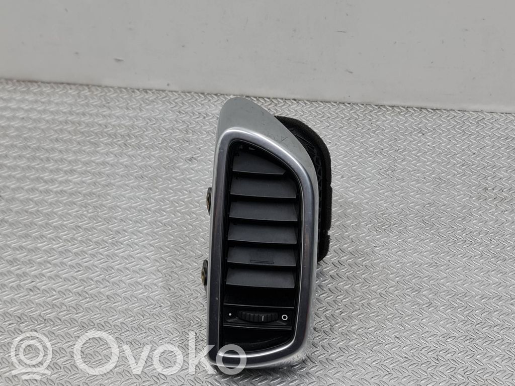 Porsche Cayenne (92A) Dashboard side air vent grill/cover trim 