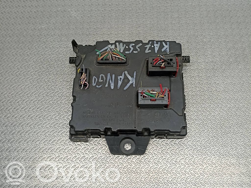 Renault Kangoo II Fuse module 