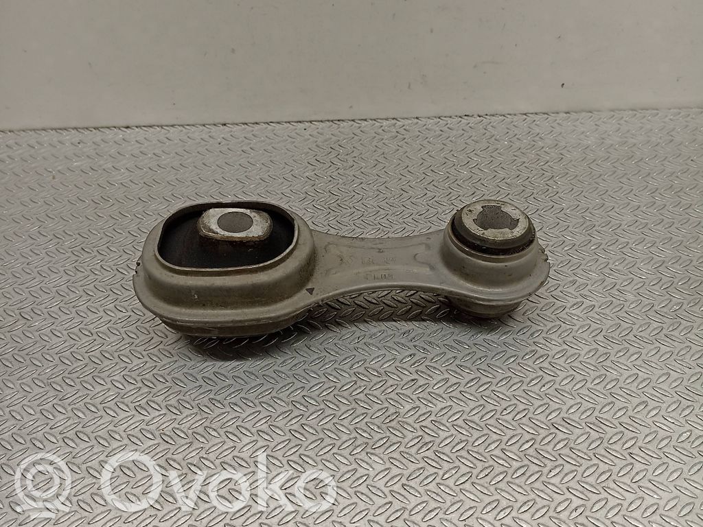 Renault Clio V Gearbox mounting bracket 