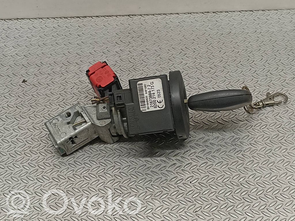 Renault Clio III Užvedimo spynelė 