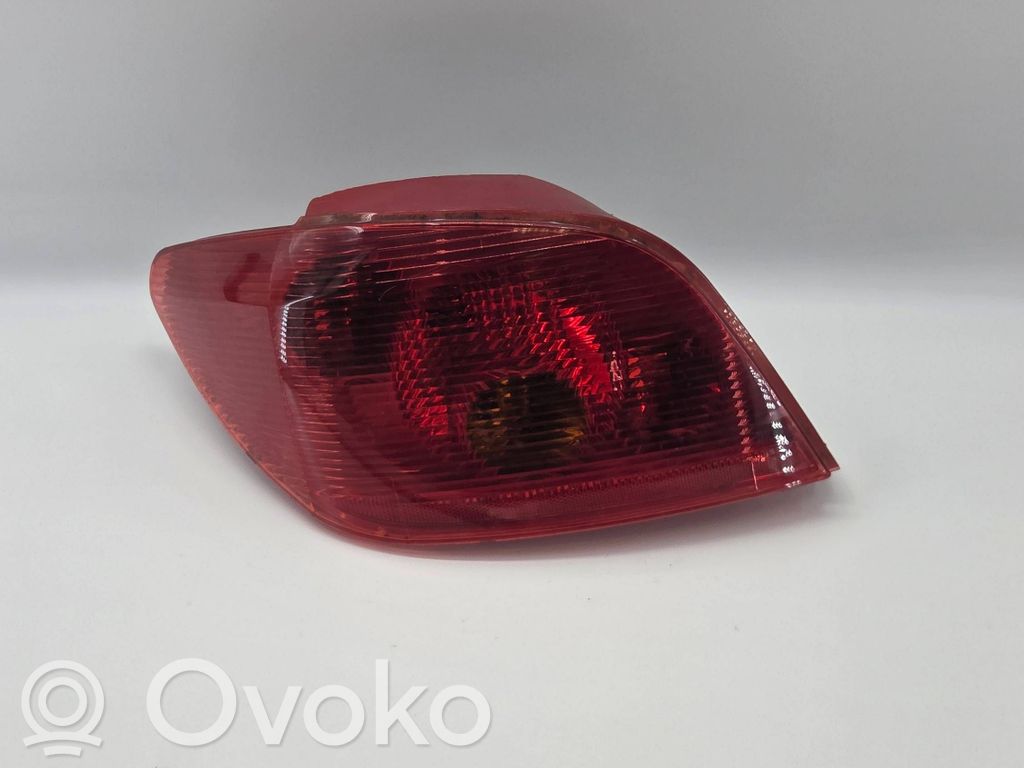 Peugeot 307 Rear/tail lights 