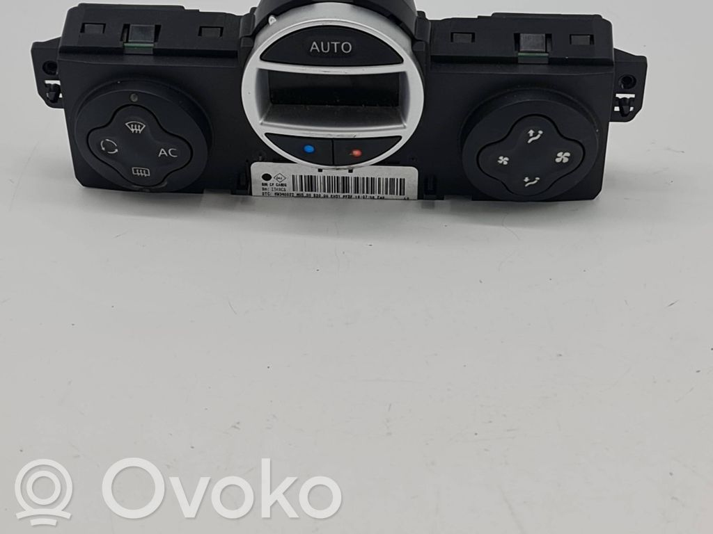 Renault Clio III Climate control unit 