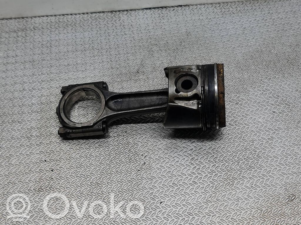 Peugeot 407 Pistón con biela 
