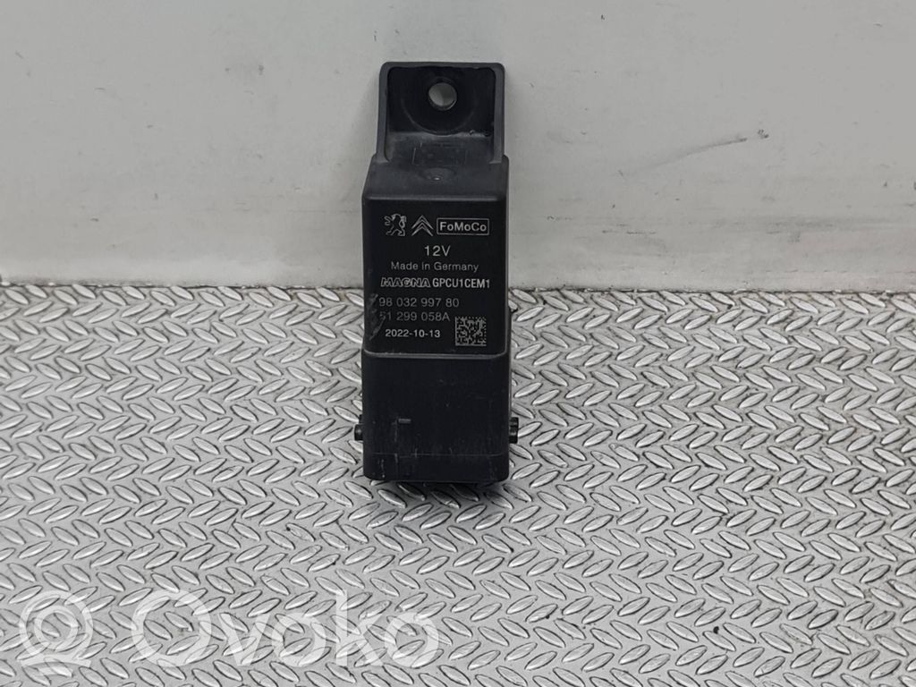 Peugeot Partner III Glow plug pre-heat relay 