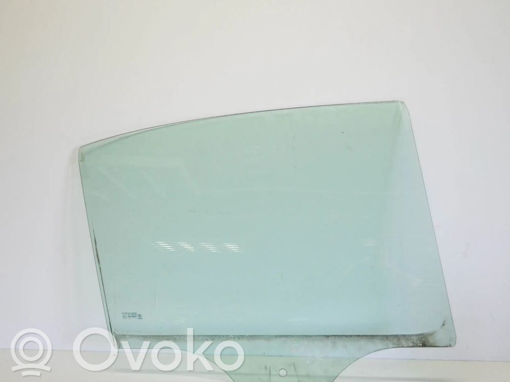Skoda Octavia Mk2 (1Z) Takaoven ikkunalasi 