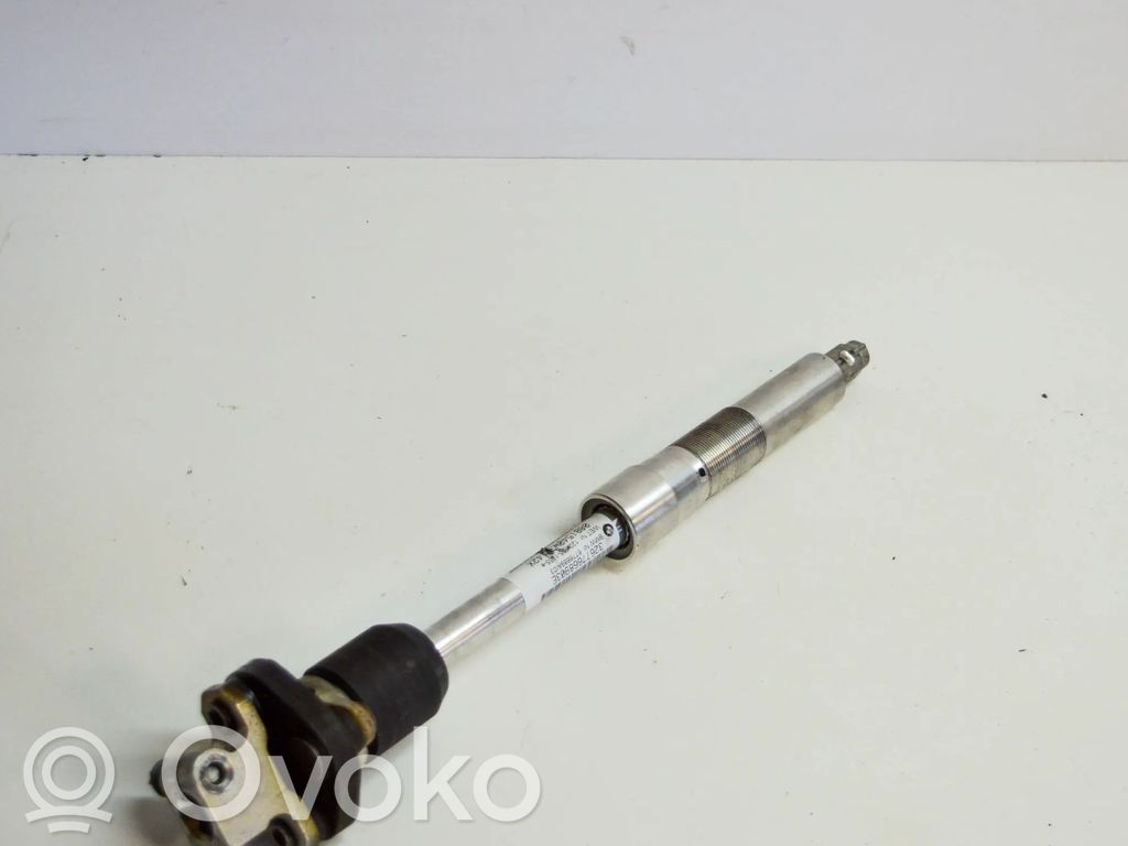 BMW X5 E70 Steering column universal joint 