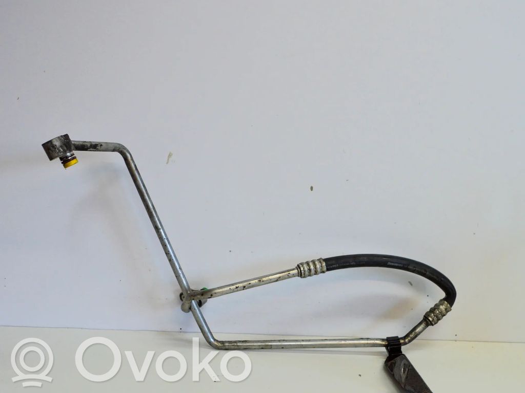 BMW 5 E60 E61 Ilmastointilaitteen putki (A/C) 