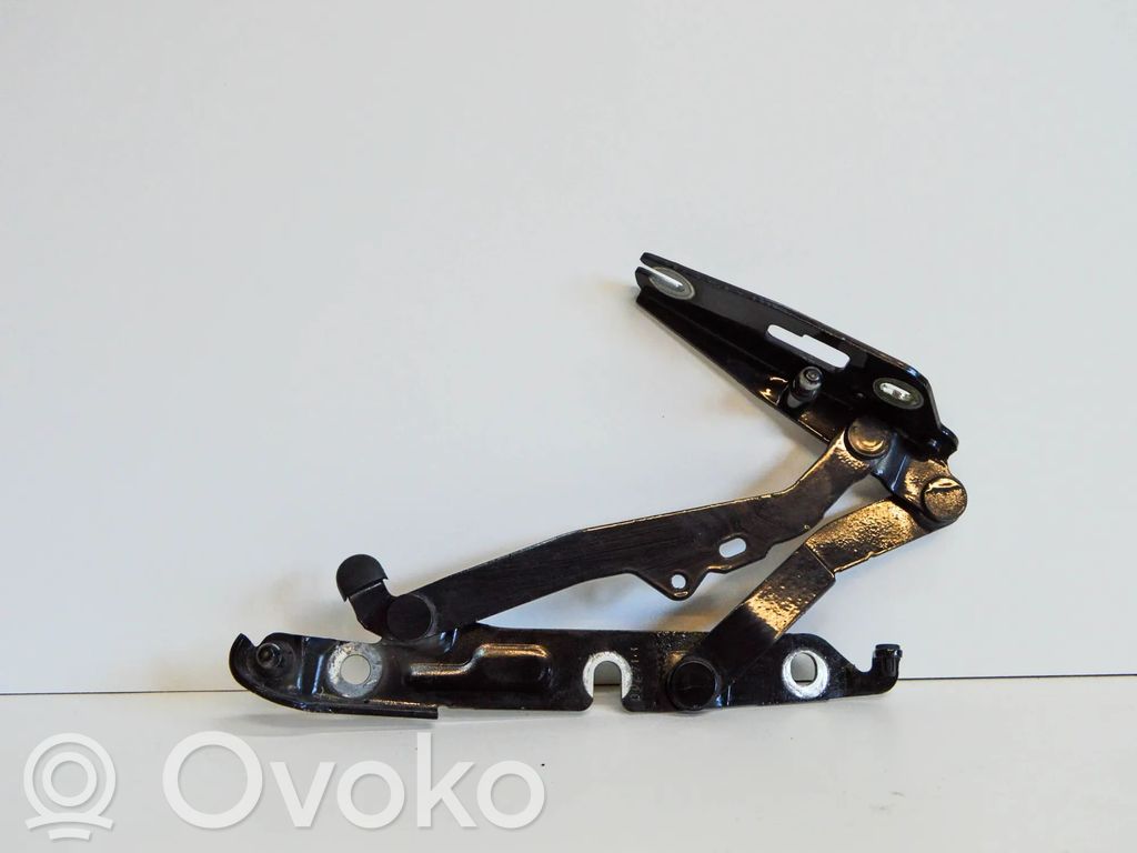 Tailgate/trunk/boot hinge   4F5827301D,4F5827301D