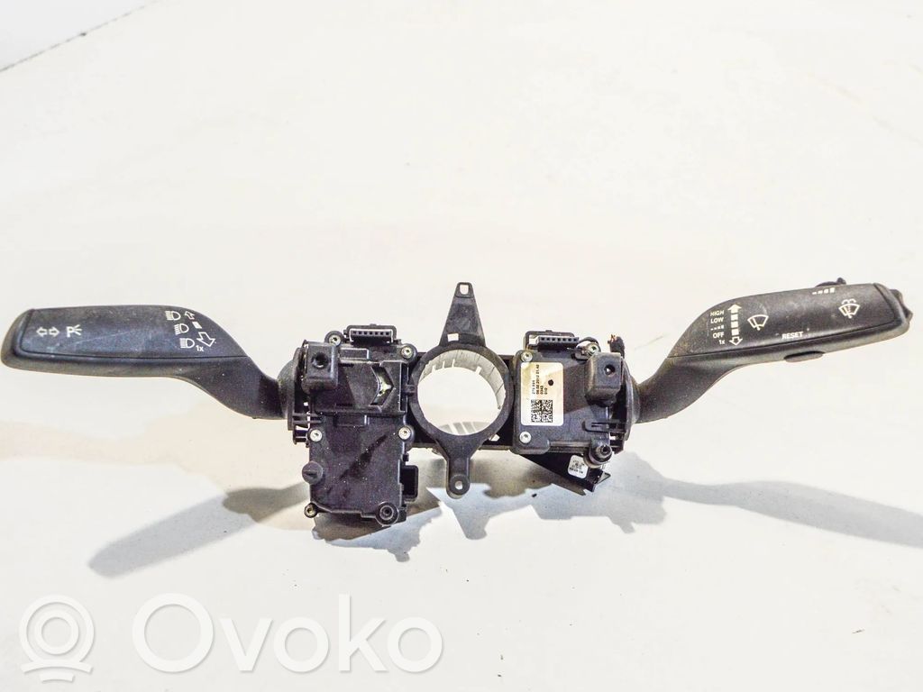 Audi A5 8T 8F Palanca de intermitentes 