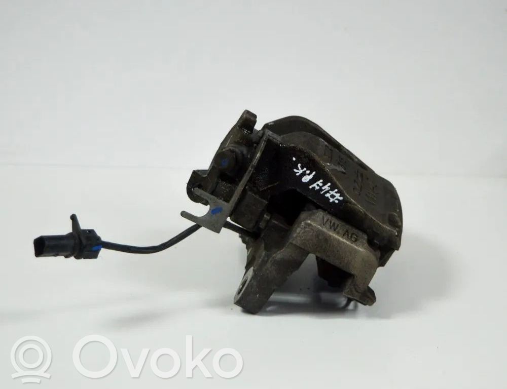 Audi A4 S4 B9 8W Etujarrusatula 