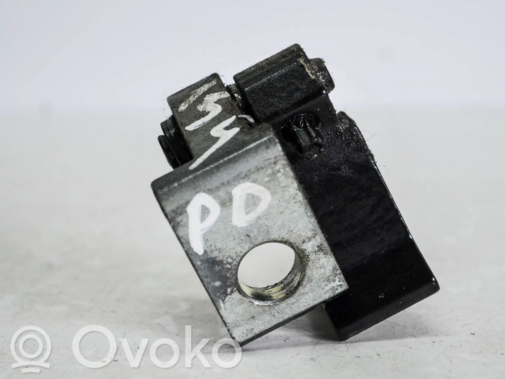 Front door upper hinge   8X0831404B,8X0831404B