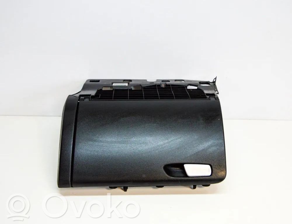 Audi A4 S4 B8 8K Guantera 