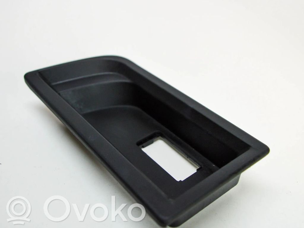 BMW 3 F30 F35 F31 Inne części wnętrza samochodu 