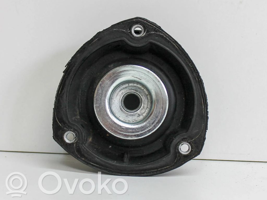 Volkswagen Jetta VII Front upper strut mount 