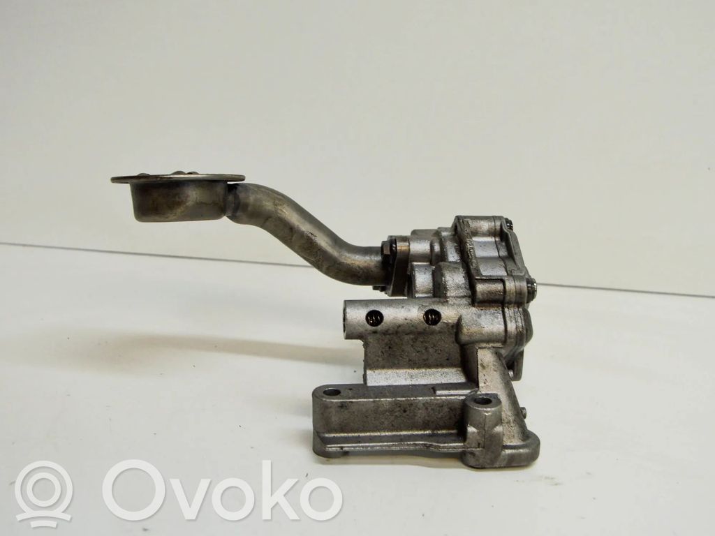 Volkswagen Golf V Bomba de aceite 
