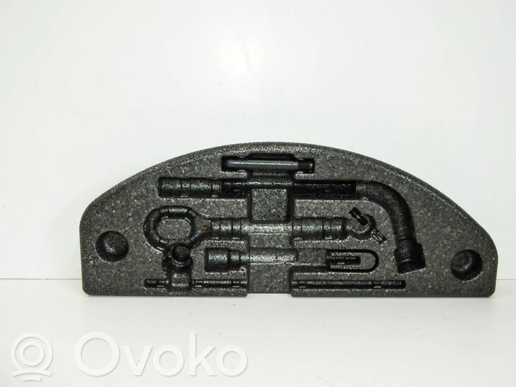 Audi A8 S8 D4 4H Other trunk/boot trim element 
