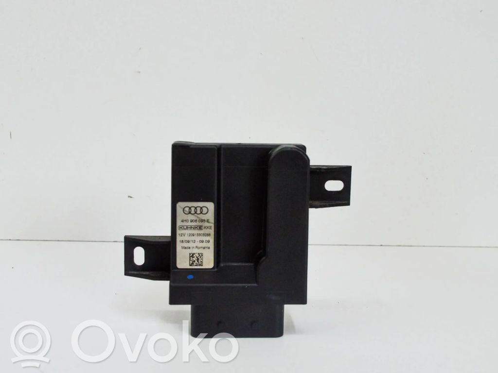 Audi A8 S8 D4 4H Unité de commande / module de pompe à carburant 